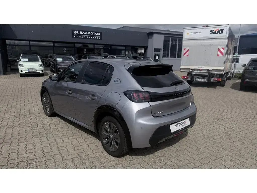 Gebraucht Peugeot e-208 Active 100 kW (136 PS) 2022 Grau Kleinwagen