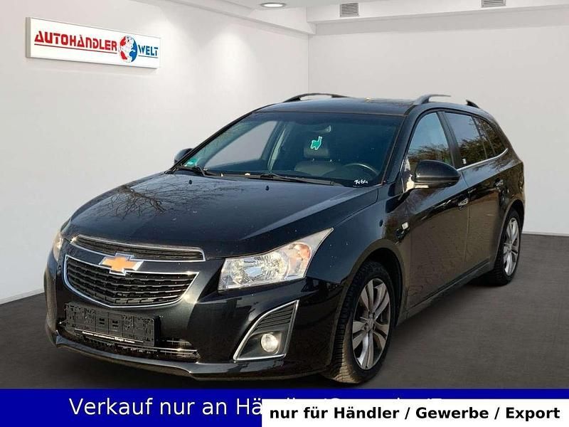 Schwarz Gebraucht 2013 Chevrolet Cruze LTZ Kombi | 3.199 € (Guter Preis) - Bild 1/3