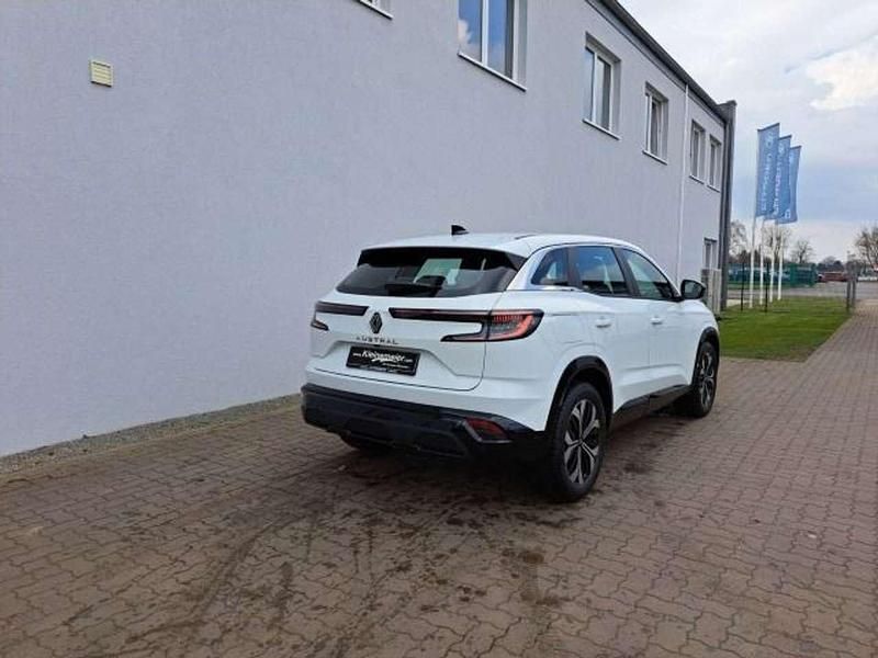 Nouă Renault Austral Evolution 158 CP (116 kW) 2025 Alb SUV