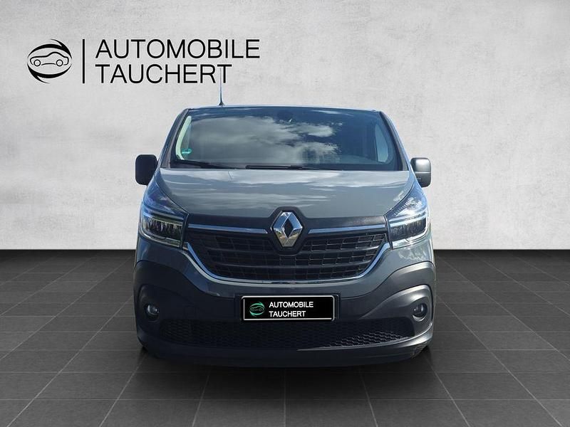 Gebraucht Renault Trafic Komfort 145 PS (106 kW) 2021 Grau Van / Kleinbus