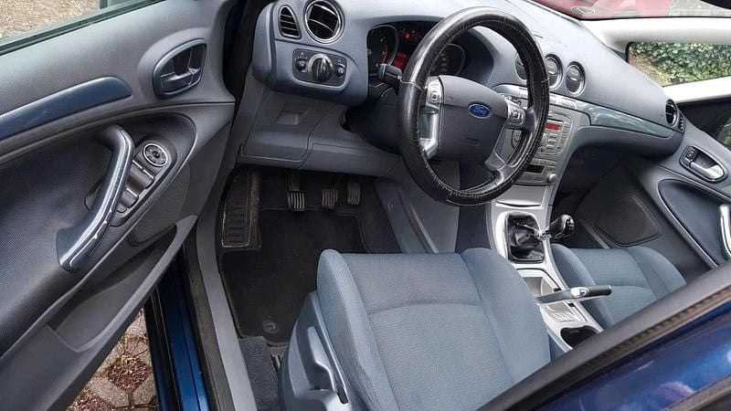 Gebraucht Ford S-MAX S 140 PS (102 kW) 2007 Blau Van / Kleinbus