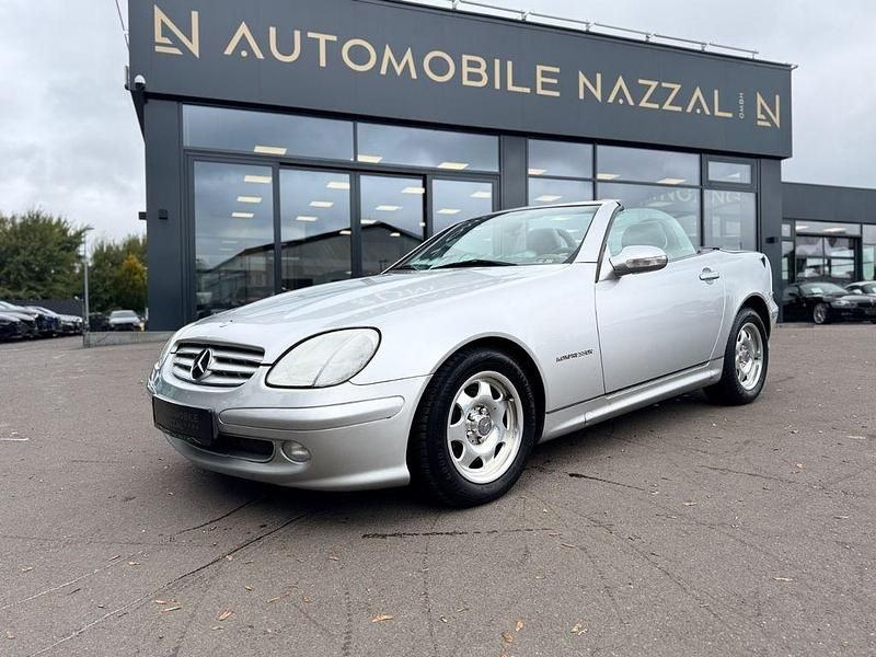 Silber Gebraucht 2004 Mercedes SLK200 Cabrio | 5.999 € (Fairer Preis) - Bild 1/4