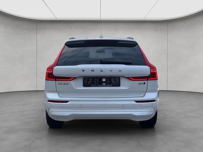 Brugt Volvo XC60 Core 250 HK (183 kW) 2024 Hvid SUV