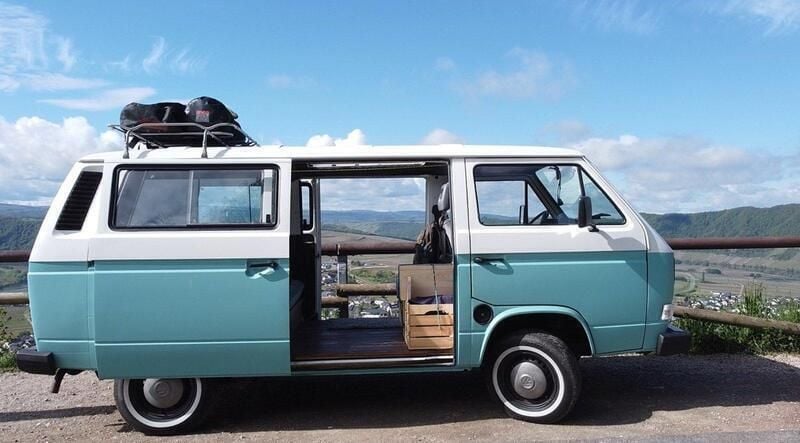 Andere außenfarben Gebraucht 1989 VW T3 Van | 15.950 € - Bild 1/4