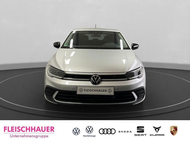 Gebraucht VW Polo Move 110 PS (80 kW) 2024 Silber Kleinwagen