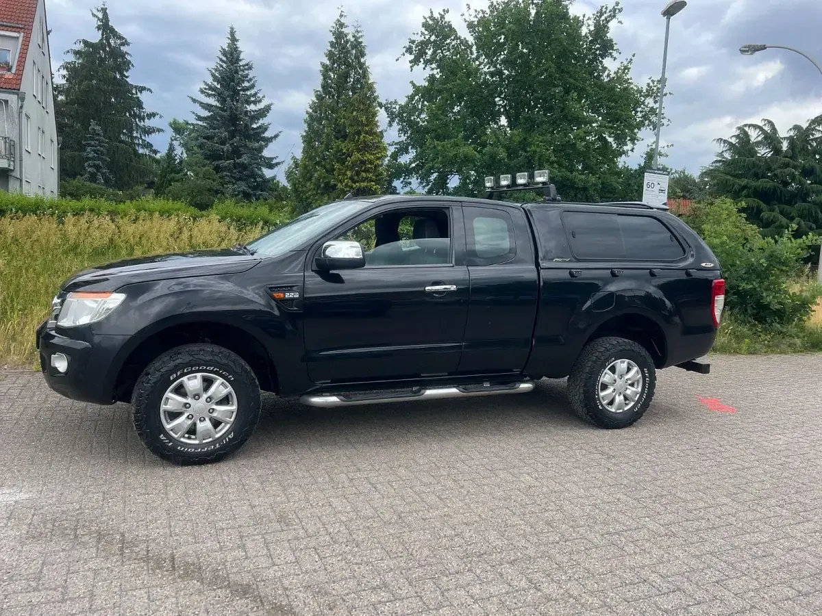 Gebraucht Ford Ranger 150 PS (110 kW) 2014 Schwarz Pickup