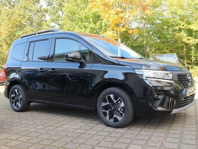 Neu Nissan Townstar Tekna 131 PS (96 kW) 2025 Enigma black Van / Kleinbus