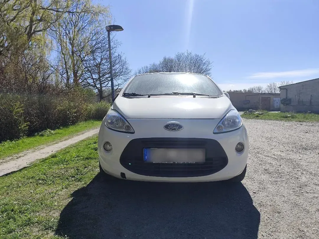 Usata Ford Ka 70 CV (51 kW) 2014 Bianco Utilitaria