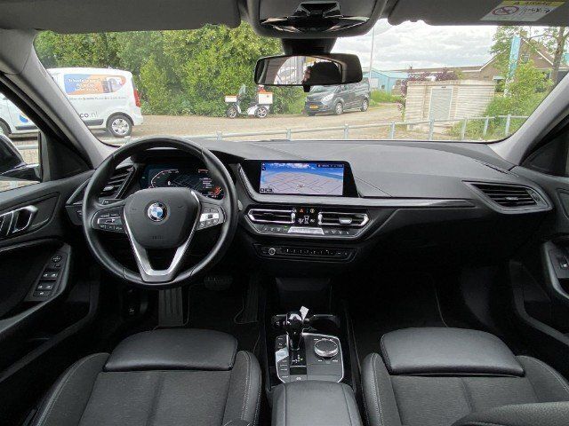 Gebraucht BMW 116 116 PS (85 kW) 2020 Weiß Kleinwagen