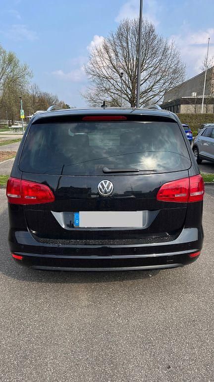 Gebraucht VW Sharan Highline 177 PS (130 kW) 2015 Schwarz Van / Kleinbus