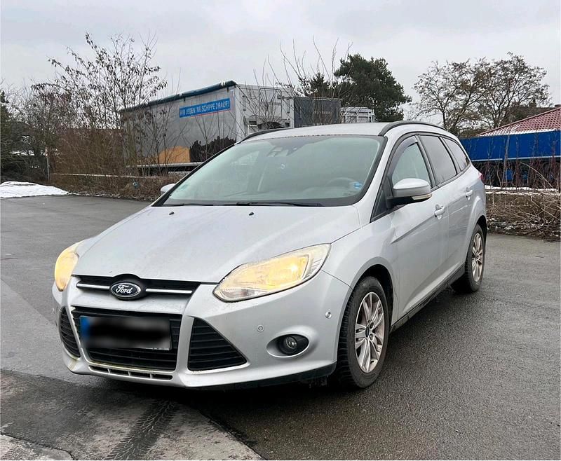 Gebraucht Ford Focus Titanium 150 PS (110 kW) 2012 Silber Kombi