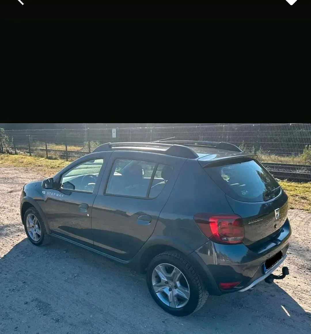 Gebraucht Dacia Sandero Stepway 91 PS (66 kW) 2017 Grau Kleinwagen