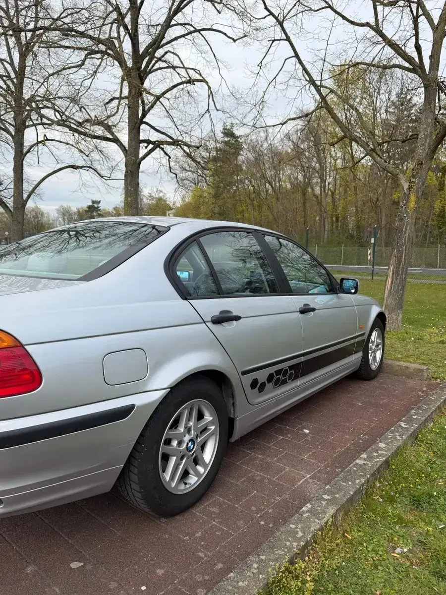 Gebraucht BMW 316 105 PS (77 kW) 1999 Grau Limousine