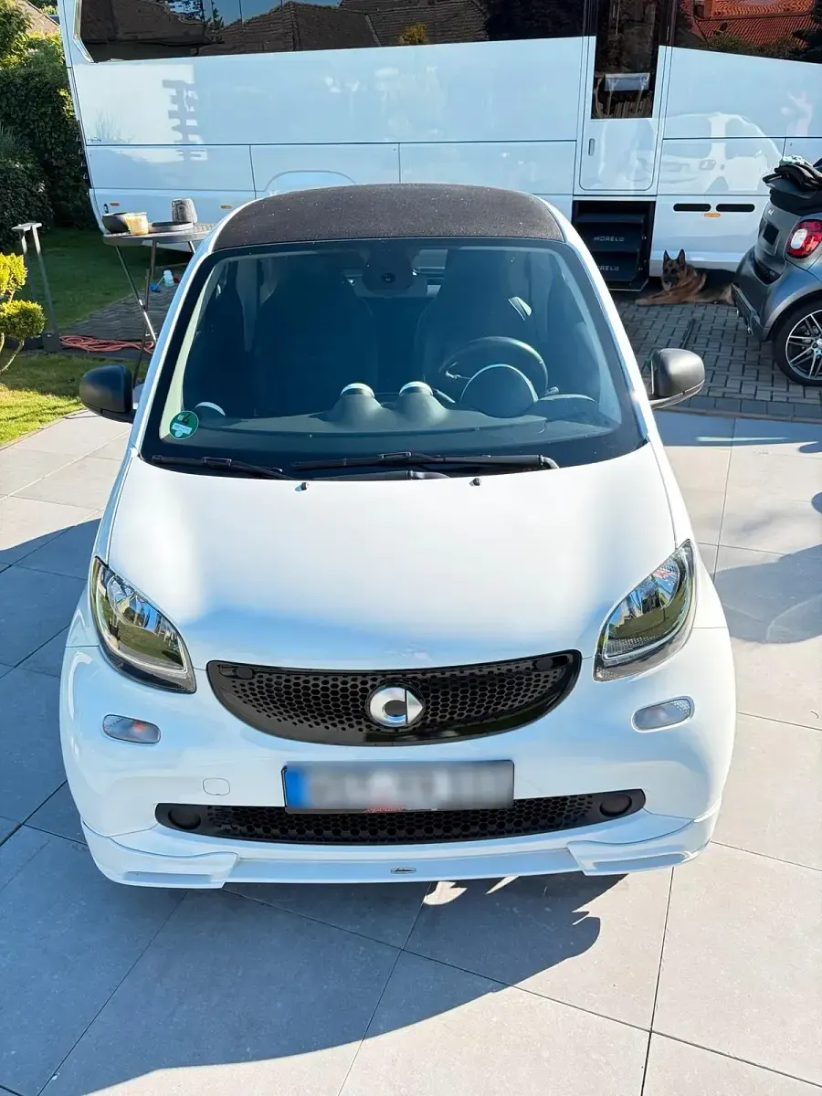 Używany Smart ForTwo Coupé 90 KM (66 kW) 2019 Biały Coupe