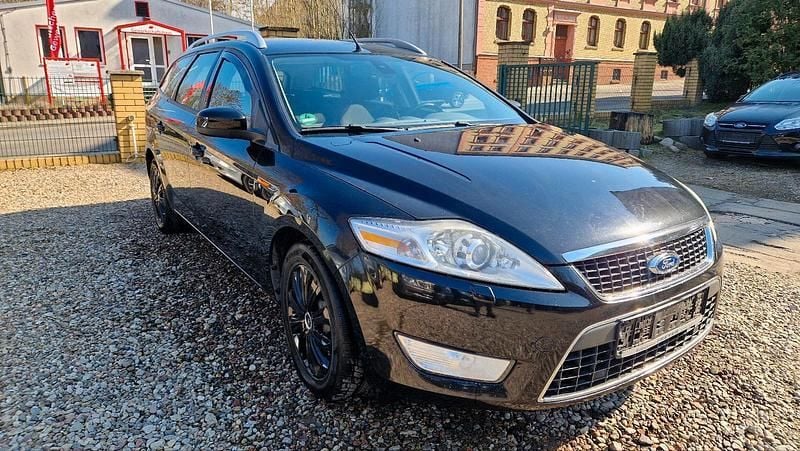 Gebraucht Ford Mondeo 150 PS (110 kW) 2010 Schwarz Kombi