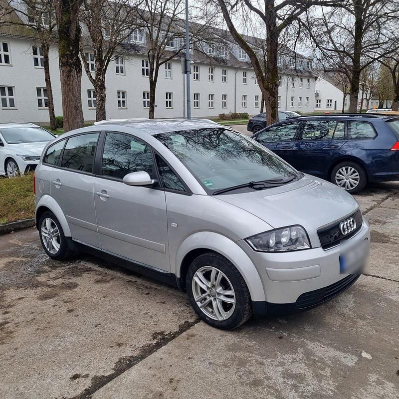 Second-hand Audi A2 75 CP (55 kW) 2001 Argintiu Hatchback