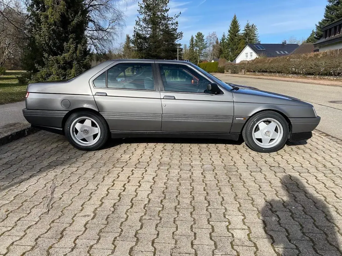 Gebraucht Alfa Romeo 164 143 PS (105 kW) 1990 Grau Limousine