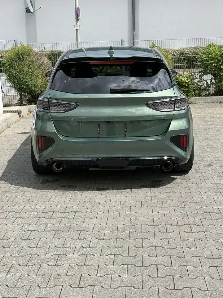 Gebraucht Kia Ceed 204 PS (150 kW) 2024 Kleinwagen