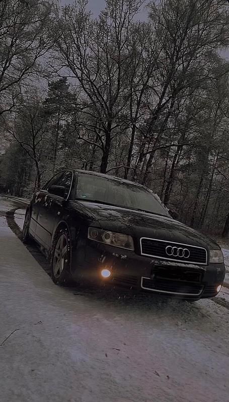 Schwarz Gebraucht 2003 Audi A4 Limousine | 1.900 € (Etwas zu teuer) - Bild 1/4