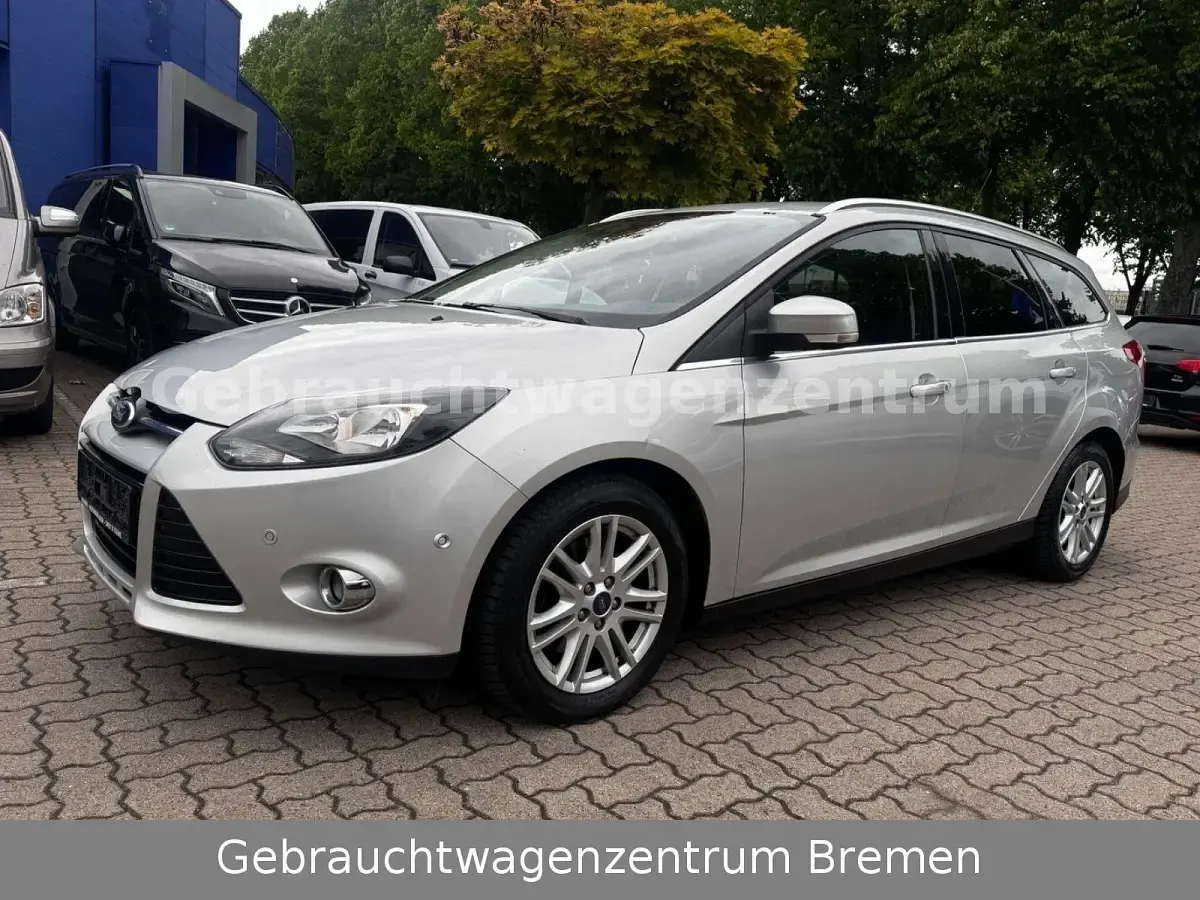 Gebraucht Ford Focus Titanium 163 PS (119 kW) 2014 Silber Limousine
