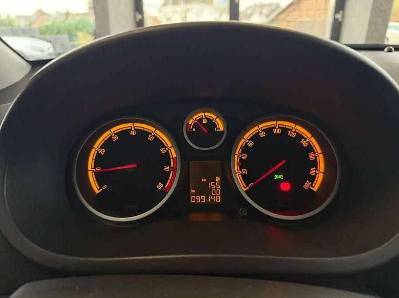 Używany Opel Corsa Satellite 86 KM (63 kW) 2011 Szary Sedan/Limuzyna