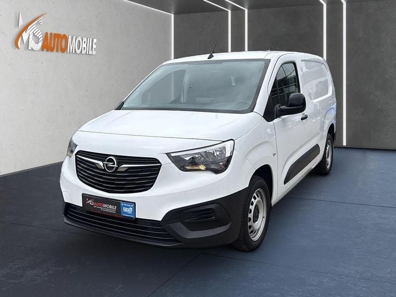 Weiß Gebraucht 2022 Opel Combo Edition Van / Kleinbus | 10.390 € (Fairer Preis) - Bild 1/4