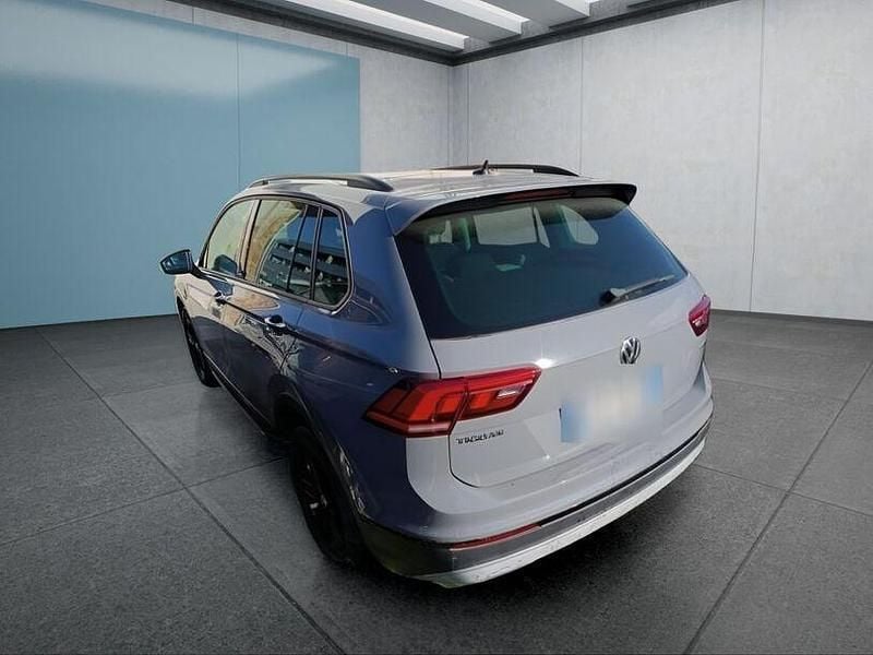 Gebraucht VW Tiguan 150 PS (110 kW) 2020 Grau SUV