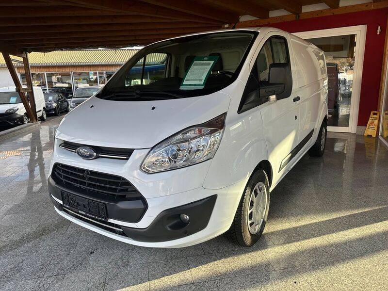 Weiß Gebraucht 2017 Ford Transit Custom Trend Van / Kleinbus | 14.490 € (Superpreis) - Bild 1/4