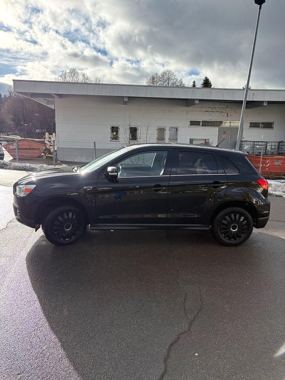 Gebraucht Mitsubishi ASX 117 PS (86 kW) 2013 Schwarz SUV