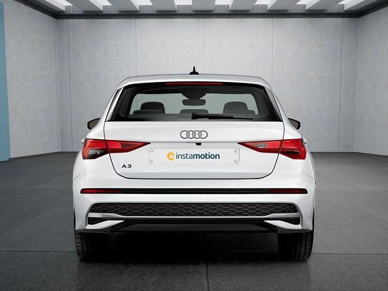 Gebraucht Audi A3 150 PS (110 kW) 2025 Weiß Limousine