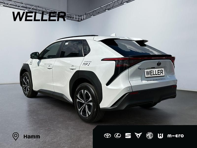 Gebraucht Toyota bZ4X Comfort 150 kW (204 PS) 2023 Weiss SUV