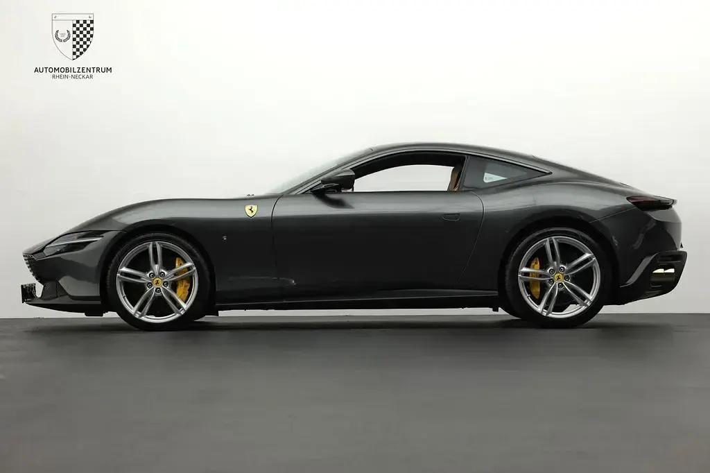 Gebraucht Ferrari Roma 620 PS (456 kW) 2022 Grigio silverstone Coupé