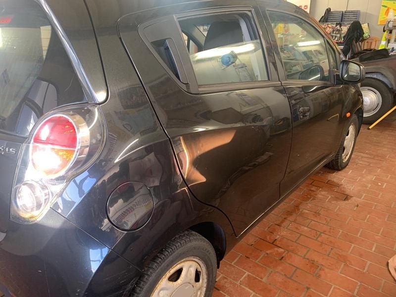 Gebraucht Chevrolet Spark LS 68 PS (50 kW) 2011 Schwarz Kleinwagen