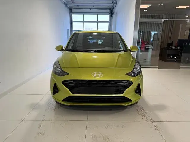 Neu Hyundai i10 GO! 79 PS (58 kW) 2025 Mangrove green pearl Kleinwagen