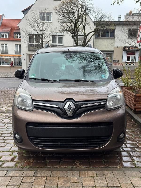 Braun Gebraucht 2015 Renault Kangoo LIMITED Van / Kleinbus | 6.800 € (Fairer Preis) - Bild 1/4