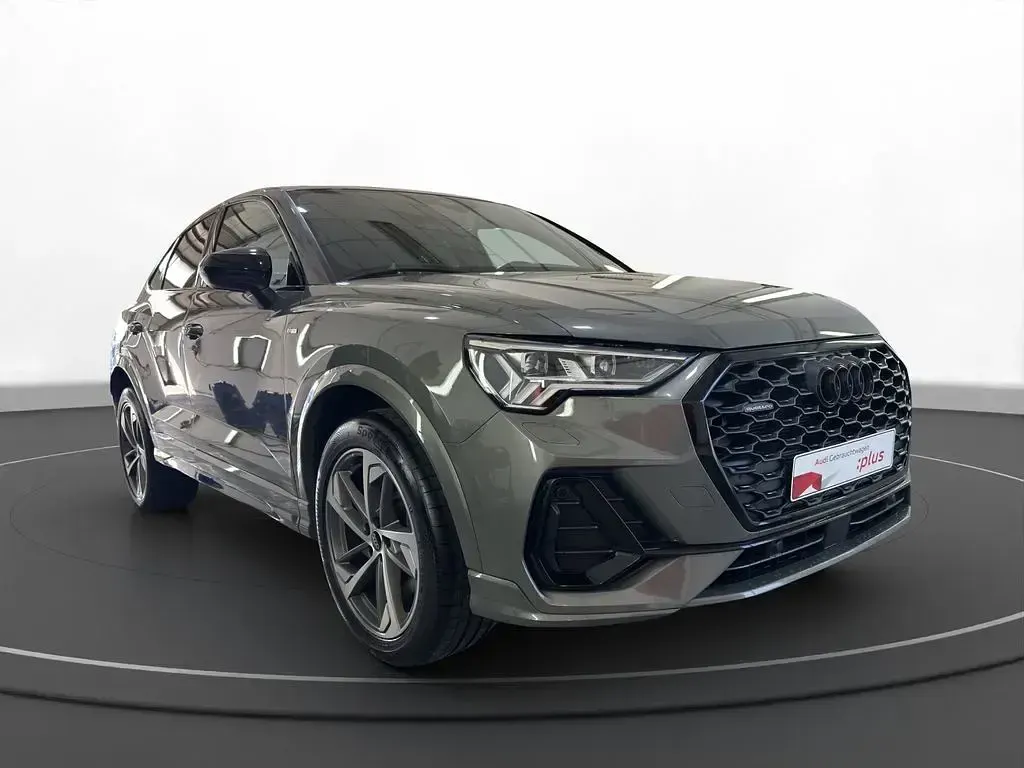 Gebraucht Audi Q3 Sportback S-Line 193 PS (141 kW) 2024 Grau SUV