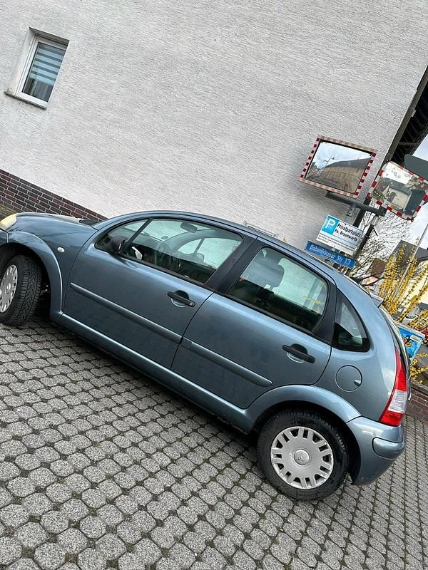 Gebraucht Citroën C3 75 PS (55 kW) 2006 Grau Kleinwagen