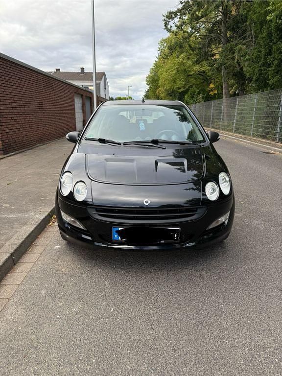 Schwarz Gebraucht 2005 Smart ForFour Pure Kleinwagen | 5.000 € - Bild 1/4