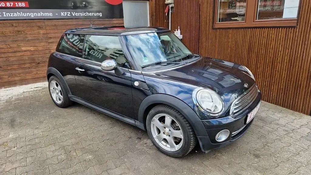 Gebraucht Mini ONE 95 PS (69 kW) 2008 Schwarz Kleinwagen