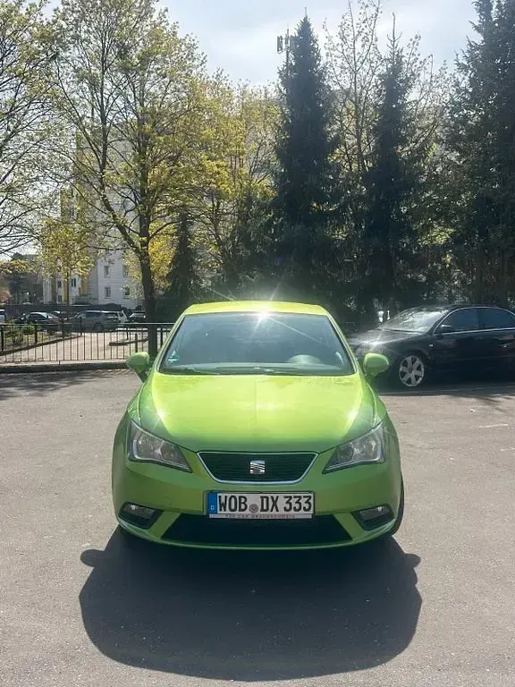 Gebraucht Seat Ibiza SC Reference 69 PS (50 kW) 2012 Grün Kleinwagen