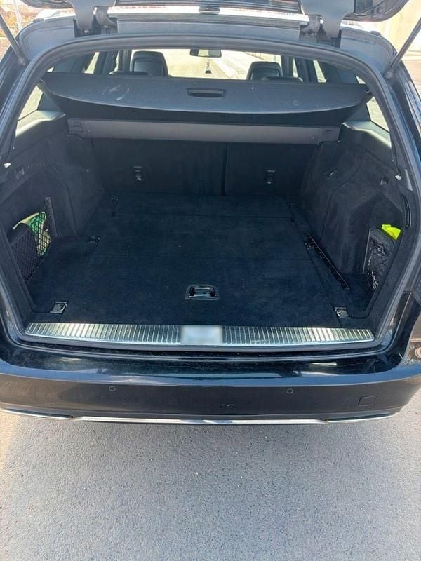 Gebraucht Mercedes E220 Avantgarde 170 PS (125 kW) 2015 Schwarz Kombi