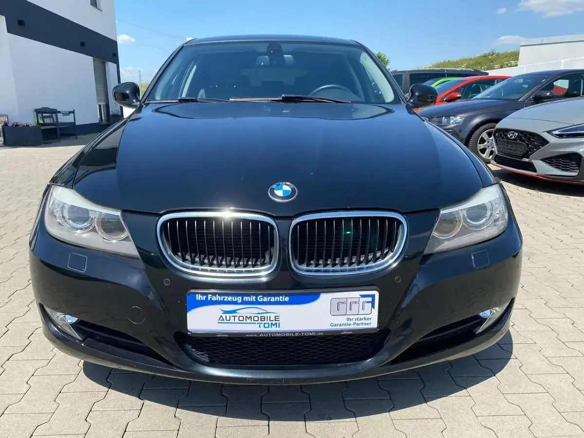 Gebraucht BMW 320 170 PS (125 kW) 2012 Schwarz ii Kombi