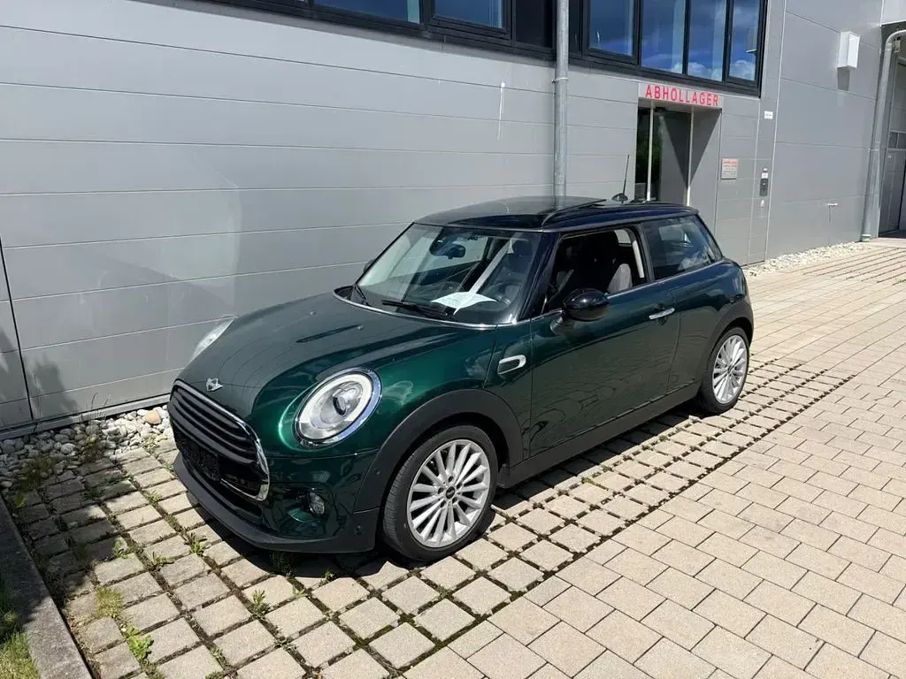 Gebraucht Mini Cooper D 116 PS (85 kW) 2016 Grün Kleinwagen