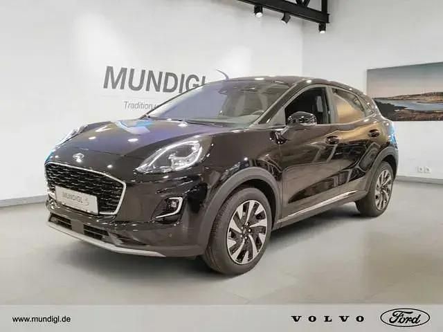 Obsidianschwarz metallic Gebraucht 2023 Ford Puma Titanium SUV | 24.790 € (Teuer) - Bild 1/3