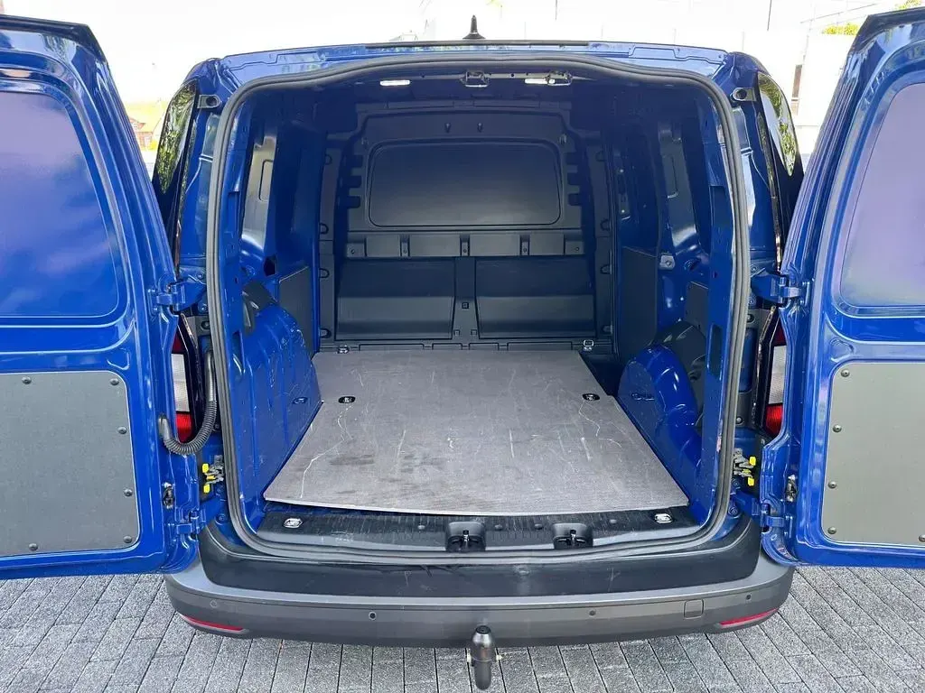 Gebraucht VW Caddy 102 PS (75 kW) 2022 Blau Van / Kleinbus