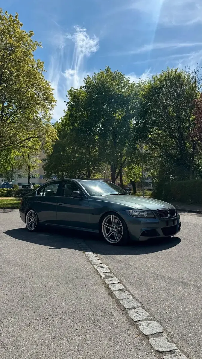 Używany BMW 330 M Performance 245 KM (180 kW) 2009 Andere farben Sedan/Limuzyna