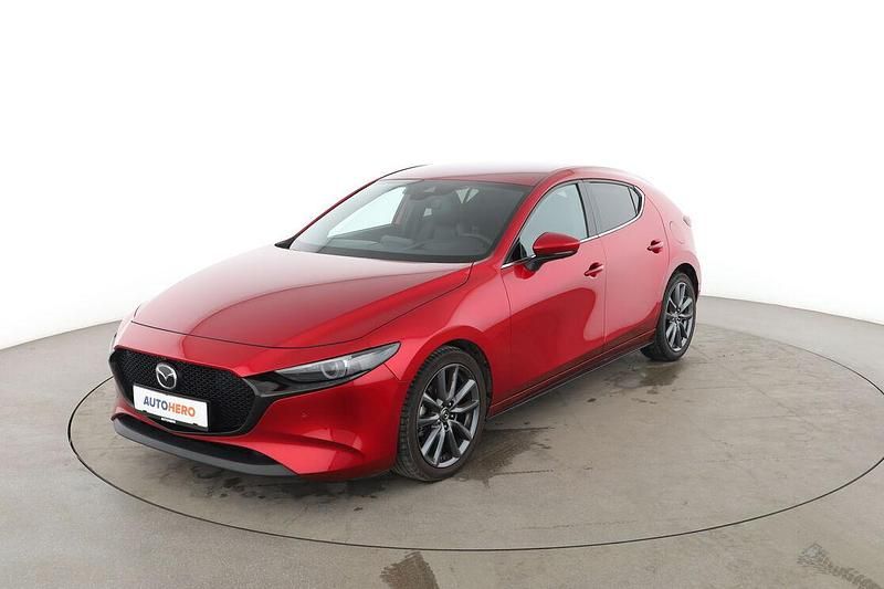 Gebraucht Mazda 3 Selection 122 PS (89 kW) 2019 Rot Limousine