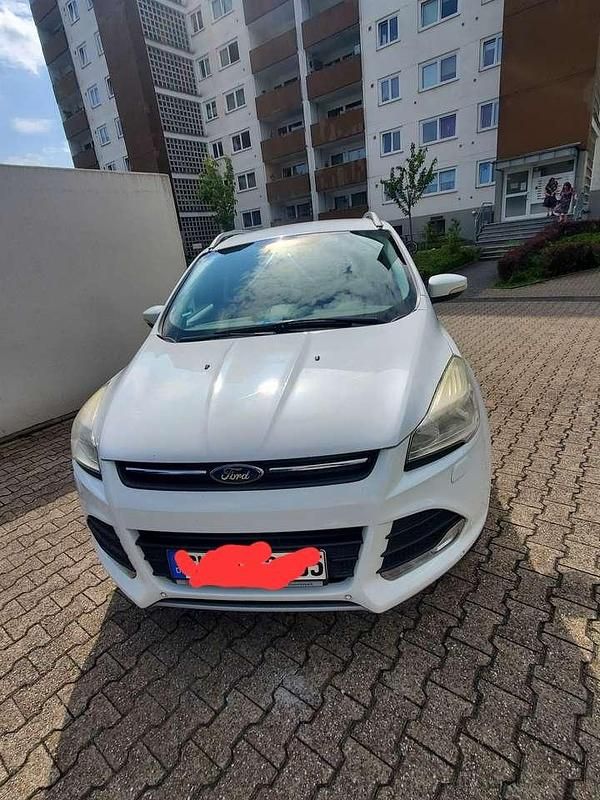 Gebraucht Ford Kuga Individual 150 PS (110 kW) 2014 SUV