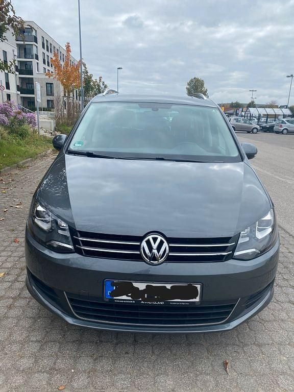 Gebraucht VW Sharan Life 177 PS (130 kW) 2013 Grau Van / Kleinbus
