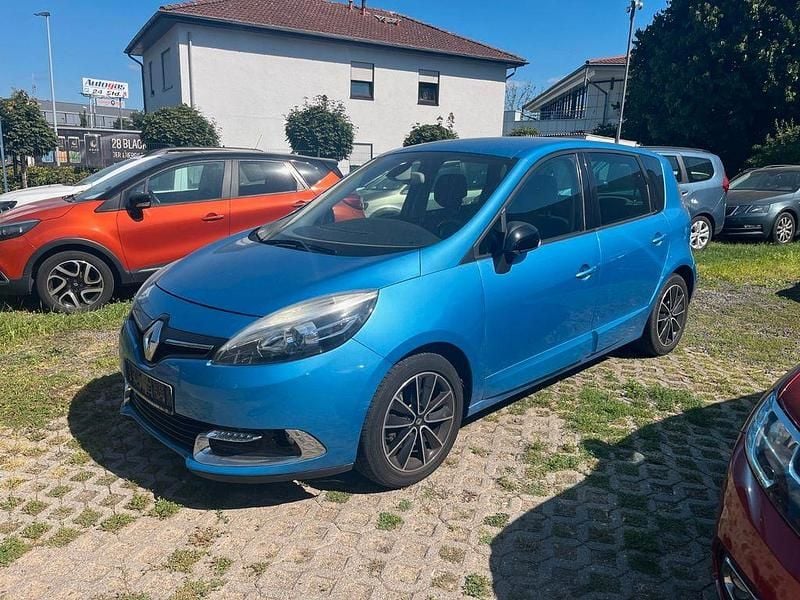 Blau Gebraucht 2014 Renault Scénic III Bose Edition Van / Kleinbus | 4.899 € (Guter Preis) - Bild 1/4
